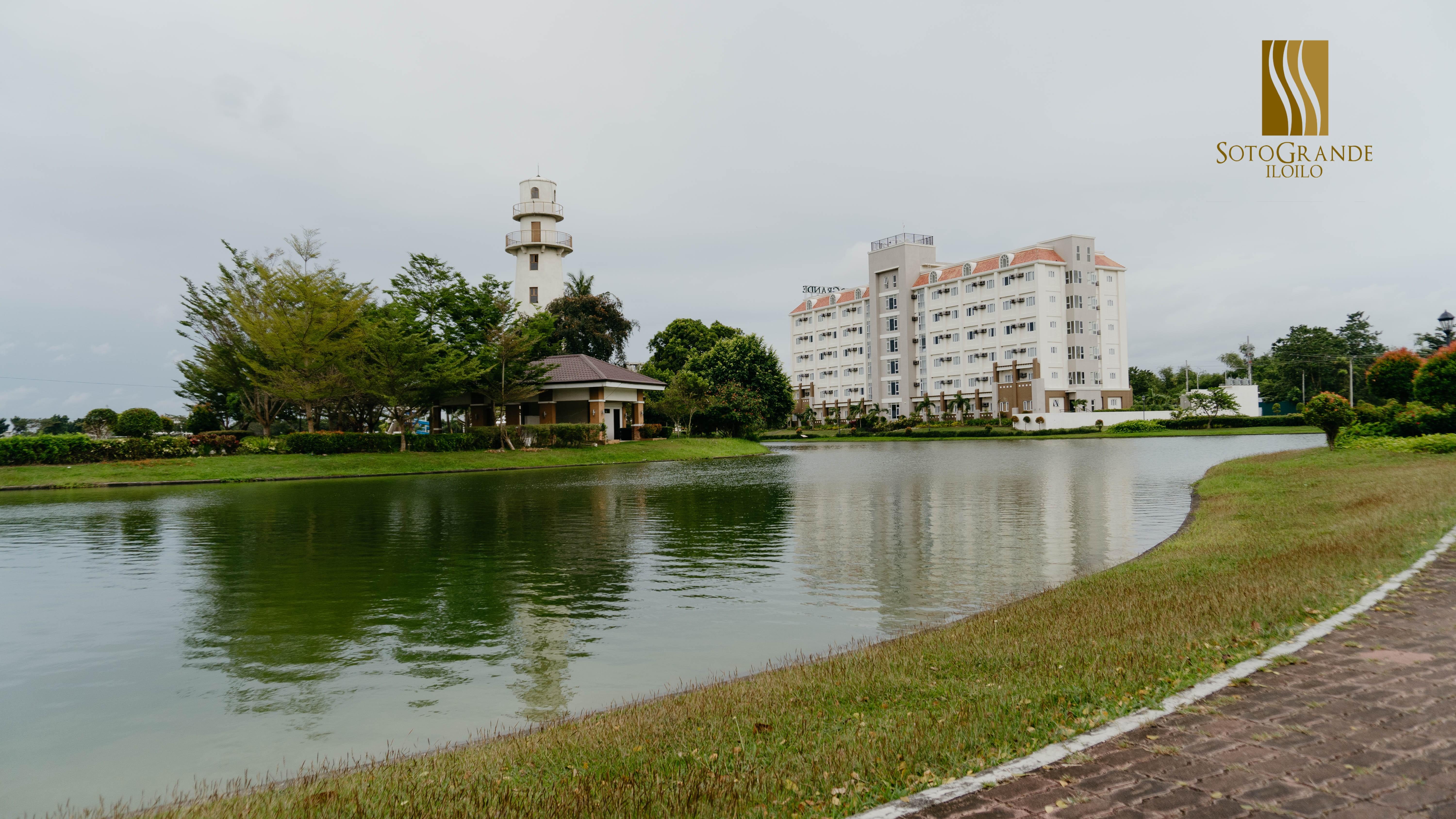 Sotogrande Iloilo Hotel Exteriör bild