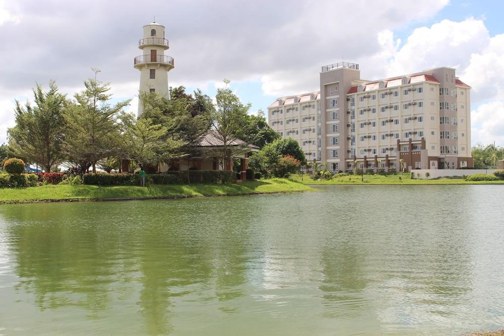Sotogrande Iloilo Hotel Exteriör bild